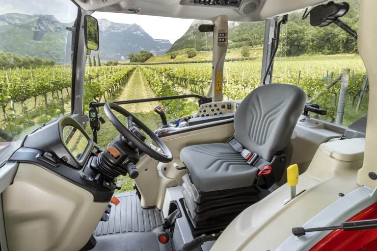 mf-3-straightforward-key-benefit-1400x933-1